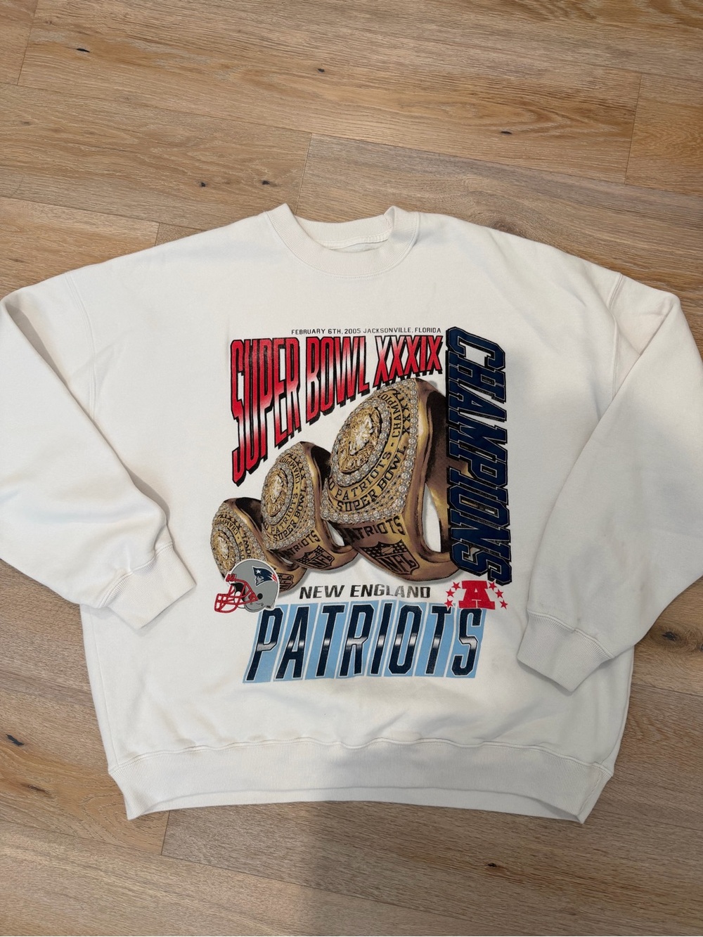 Abercrombie & Fitch Crewneck Graphic Patriots Super Bowl Champions Sweatshirt XL